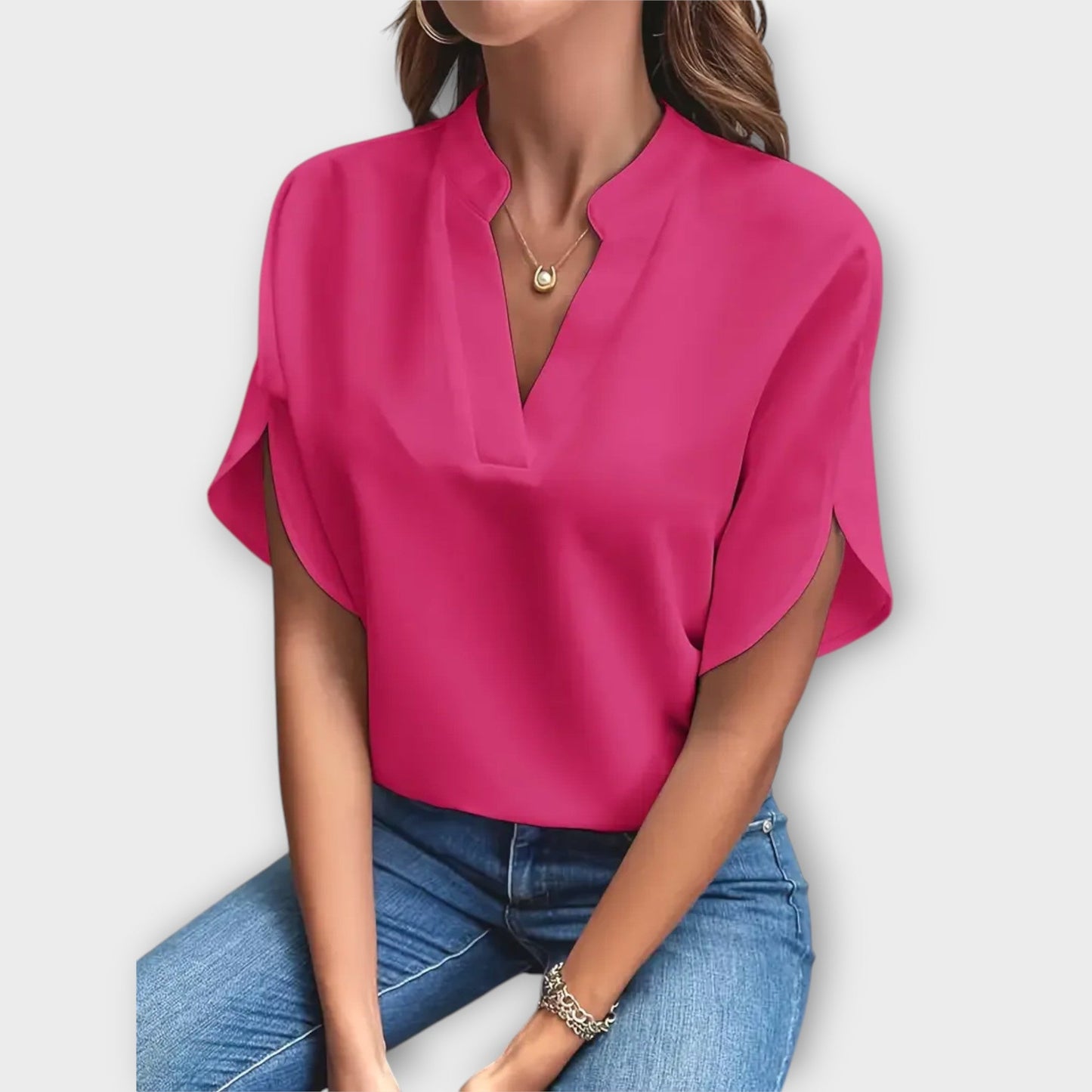 Liv™ – Tidlös Blus med Modern Touch