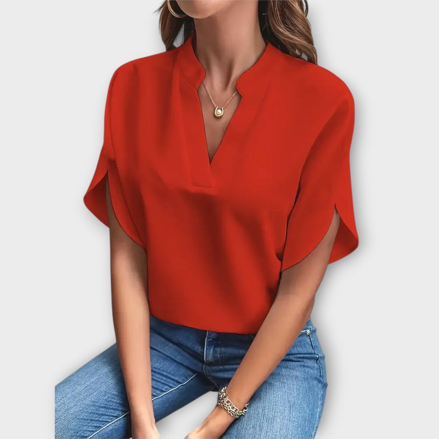 Liv™ – Tidlös Blus med Modern Touch