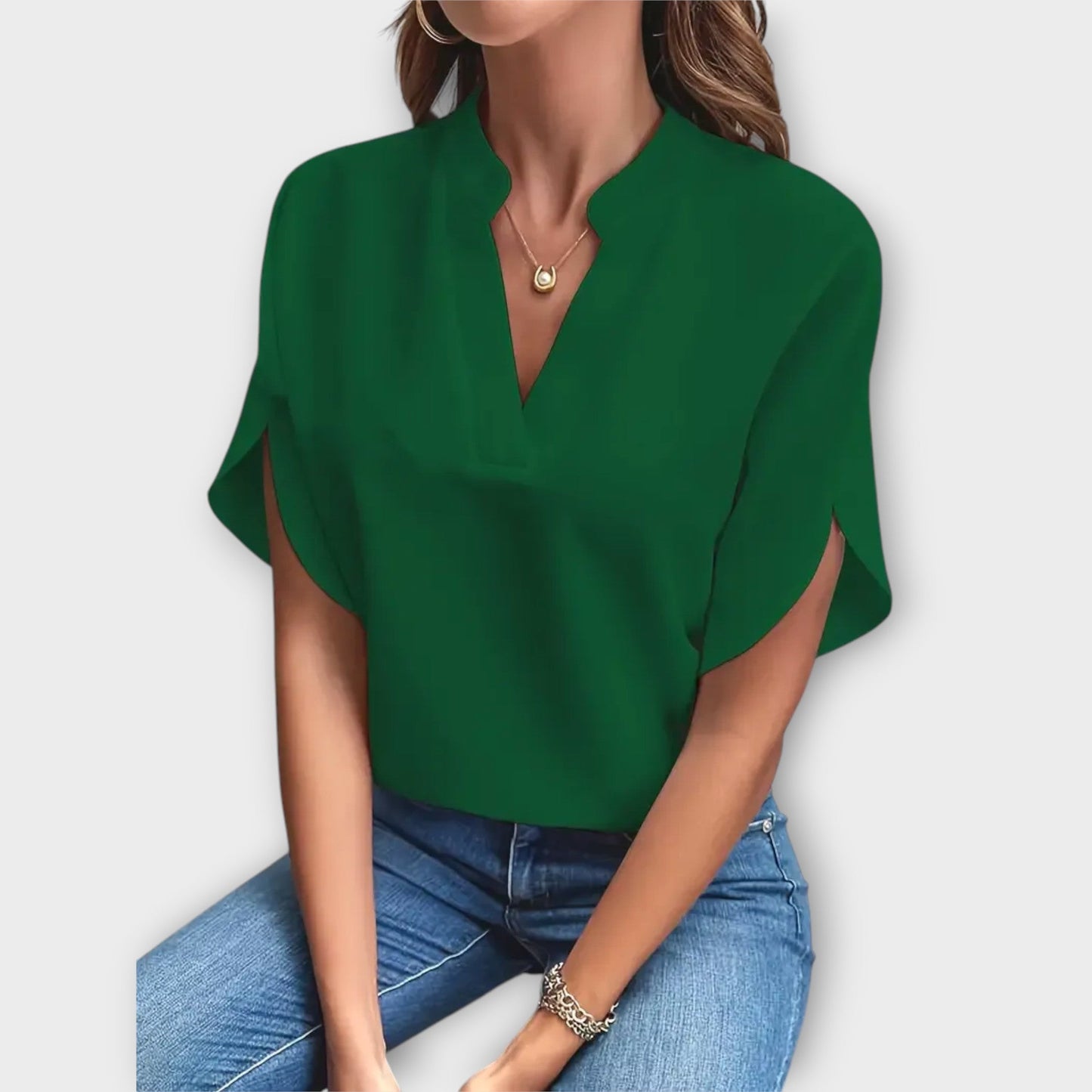 Liv™ – Tidlös Blus med Modern Touch