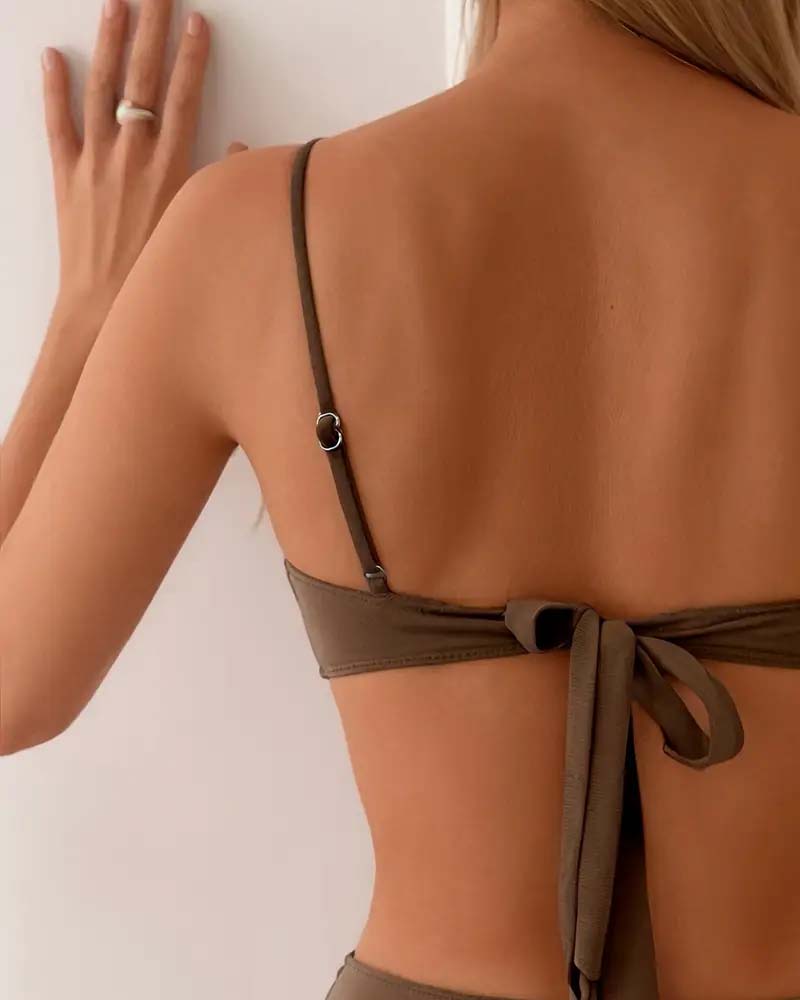 Maja™ – Bikinitopp med Struktur & Matchande Underdel